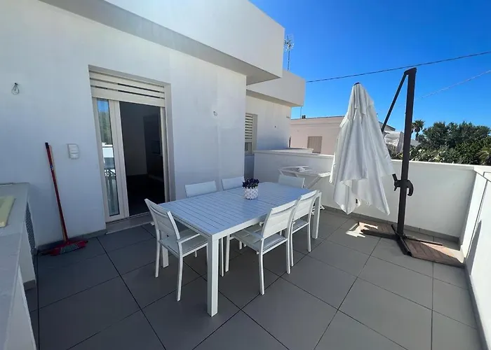 Da Anna A 100 Mt Dal Mare